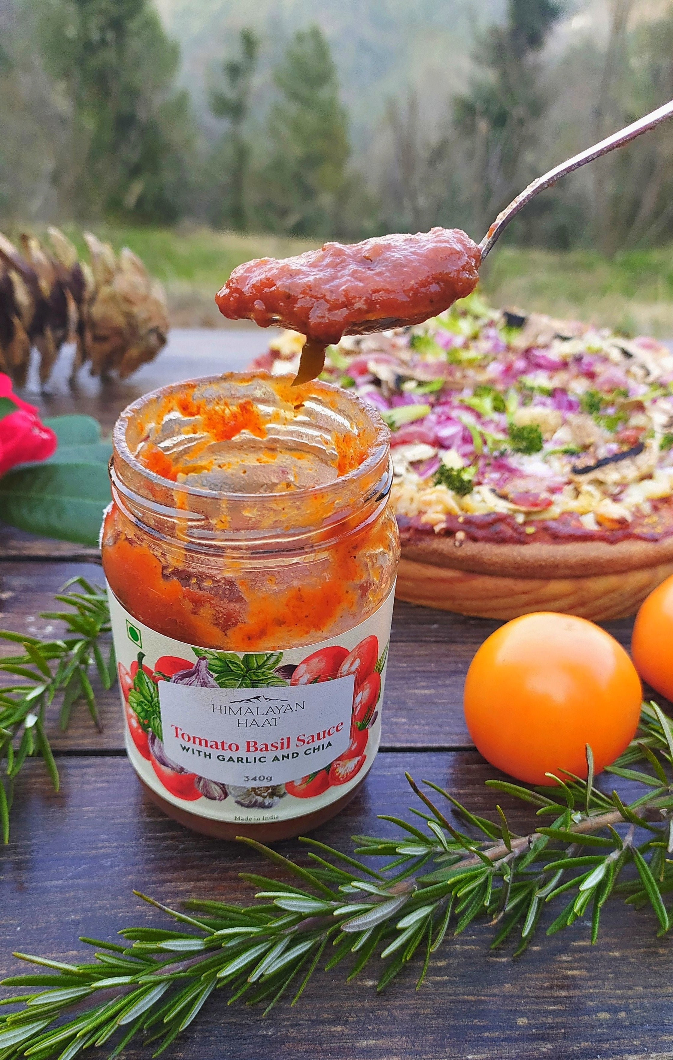 Tomato Basil Sauce With Garlic and Chia 340gms | Himalayan Haat