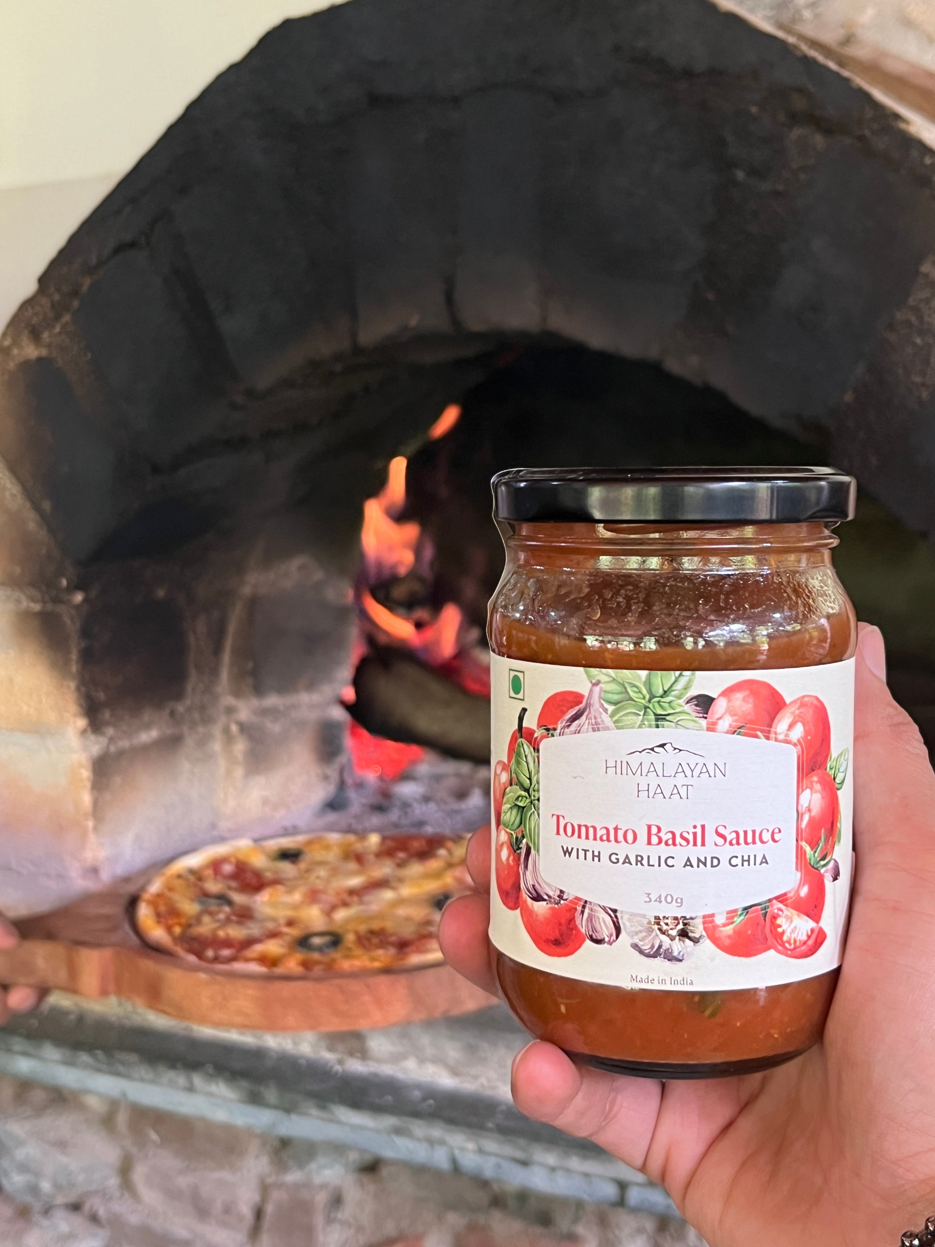 Tomato Basil Sauce With Garlic and Chia 340gms | Himalayan Haat
