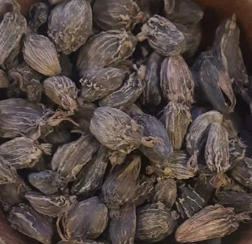 Whole Black Cardamom from Sikkim (Badi Elaichi) - 100gm | Pahari Roots