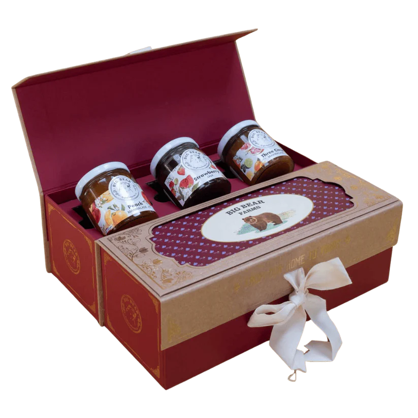 The BEAR - Postcard Gift Box | Big Bear Farms