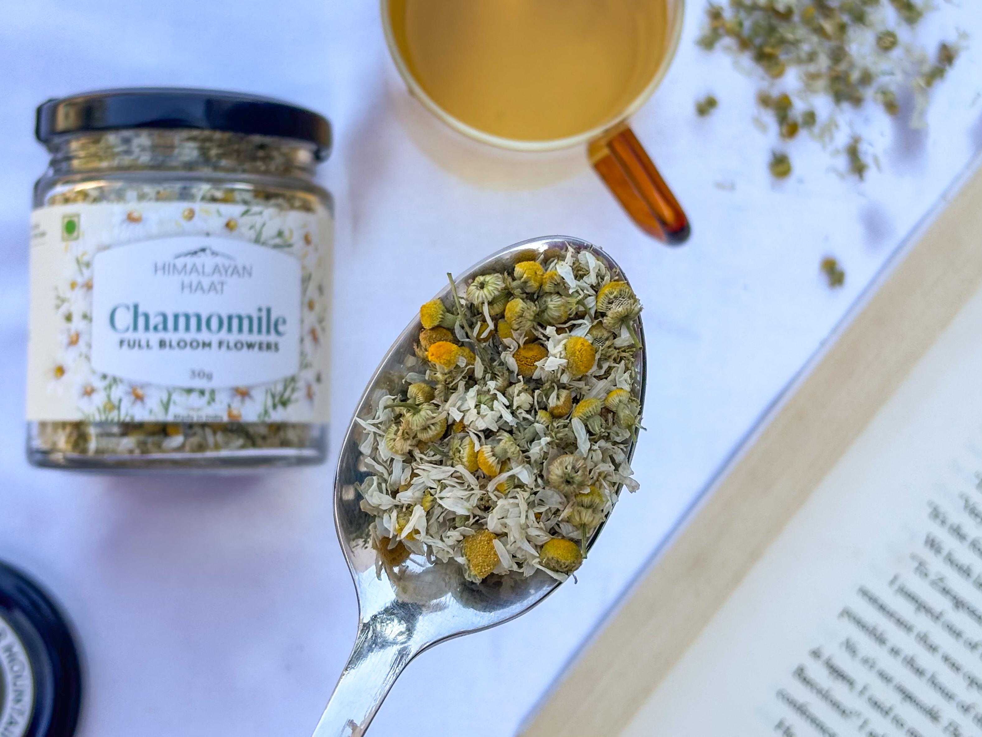 Full Bloom Chamomile Flowers 30gms | Himalayan Haat