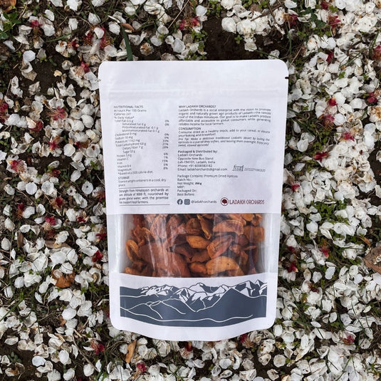 Buy Dried Apricots (Khumani / Jardalu Fruit) Online at Best Price | Ladakh Orchards