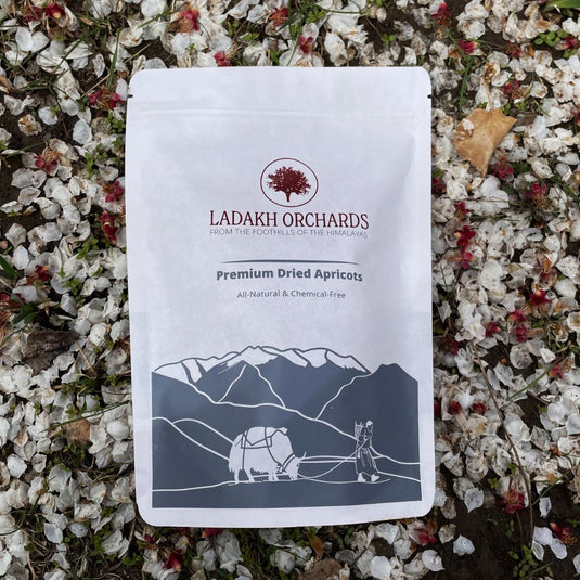 Buy Dried Apricots (Khumani / Jardalu Fruit) Online at Best Price | Ladakh Orchards